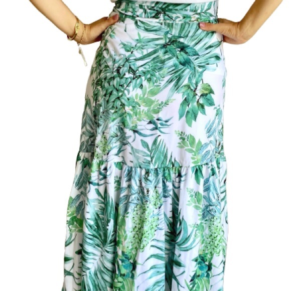 Tropical Wrap Skirt - Picture 2 of 3